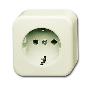 B+J Duro 2000 Aufputz Steckdose, weiss 2300EAP-09-503