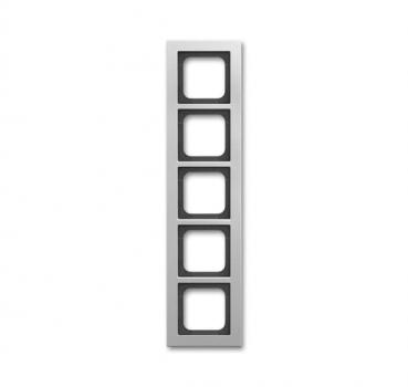 B+J Busch-axcent¨,  Rahment 5-fach titan 1725-276