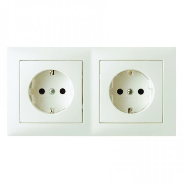 Berker Steckdosen-Kombination SCHUKO 2fach mit Rahmen weiss, glaenzend Berker S.1 47208982